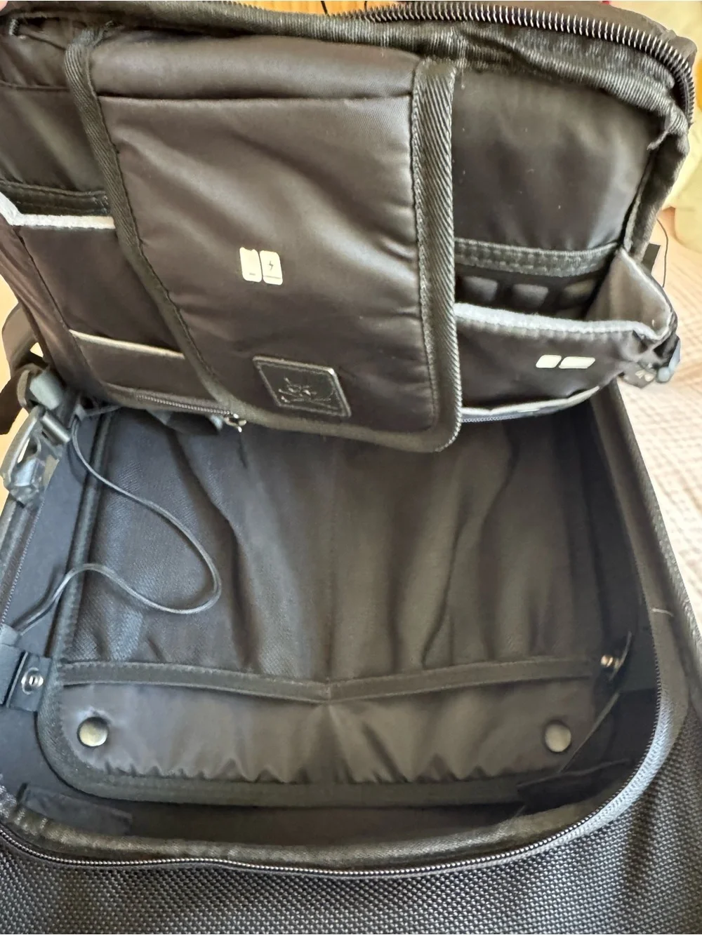 Mastermind Japan structured hardcase